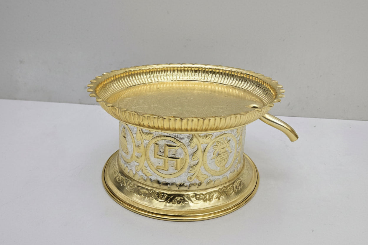 Pure Brass Pandukshila for Abhishek – 6 Inch Height with 10 Inch Thali | Ideal for Pratima Ji up to 10 Inch - jinsamadhan