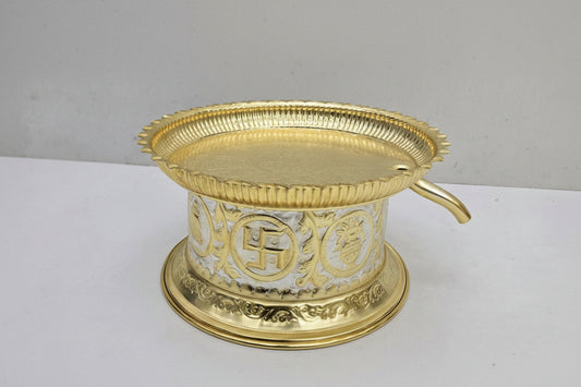 Pure Brass Pandukshila for Abhishek – 6 Inch Height with 10 Inch Thali | Ideal for Pratima Ji up to 10 Inch - jinsamadhan